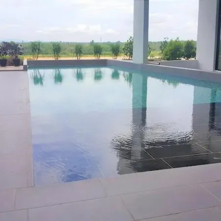 Riverview 8Pax 3Br In Kbtown Ps4, Netflix A-1-2 Kota Bharu Exterior photo